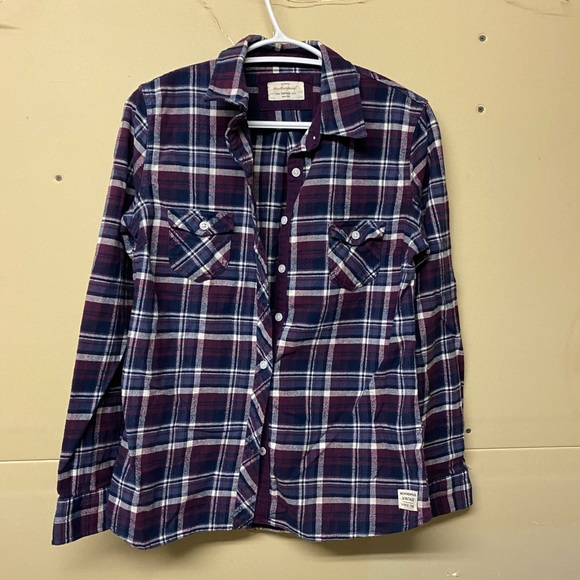 Weatherproof Tops - 2/$20❤️- SHIRT | Women’s Weatherproof shirt size medium (fits small)